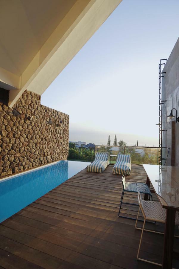 The Cendana Villa'S Batu  Exterior photo