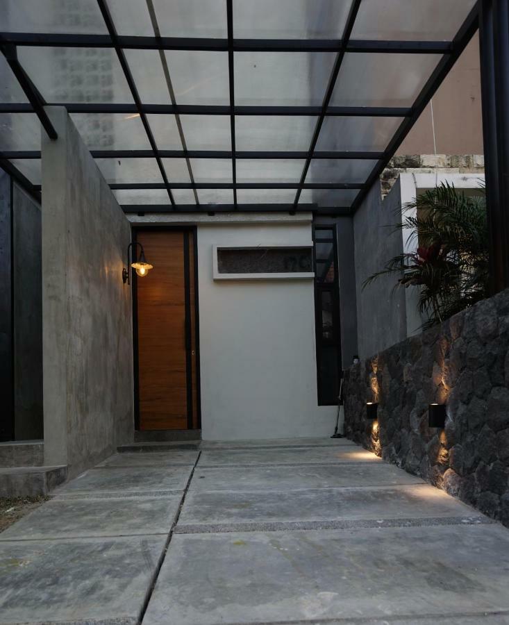 The Cendana Villa'S Batu  Exterior photo